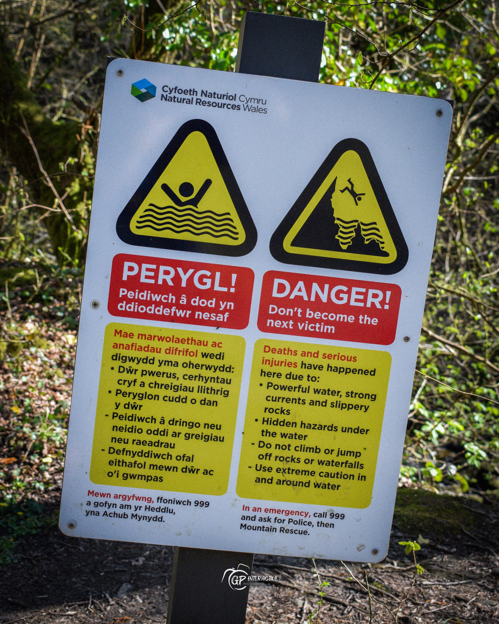 Pontneddfechan Falls